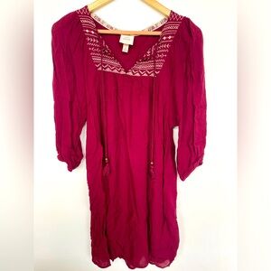 Burgundy embroidered dress from Knox Rose with tassels. Size Small.